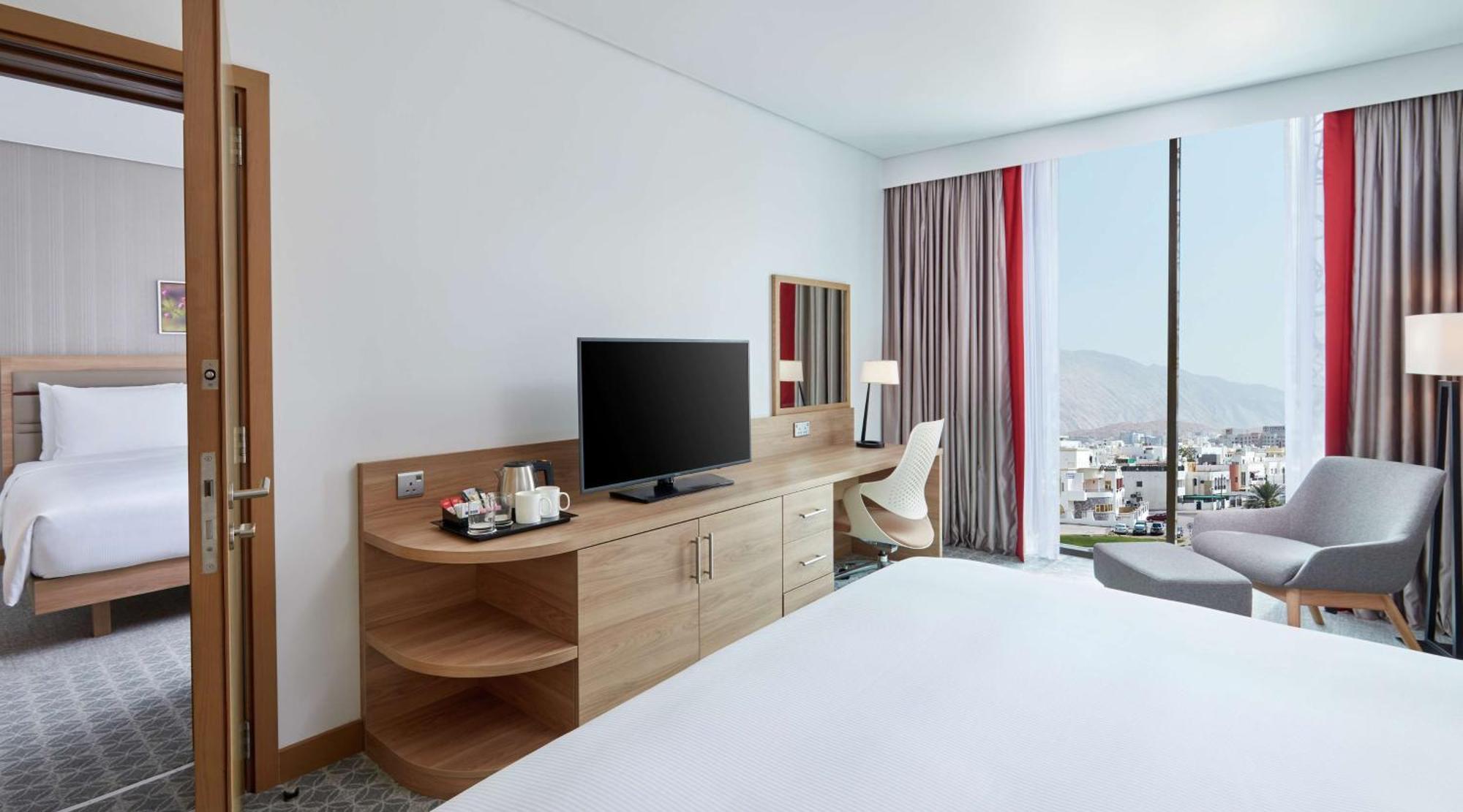 Hotel Hilton Garden Al Khuwair Masqat